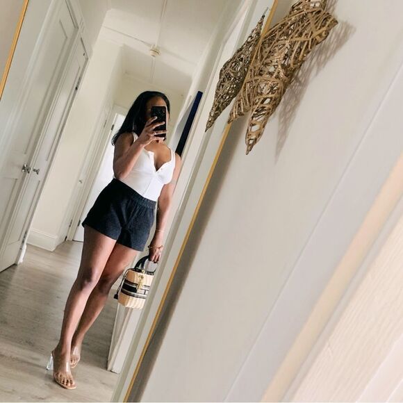 J CREW SHORTS - Picture 2 of 10